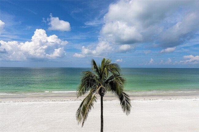 Building Photo - 601 Longboat Club Rd