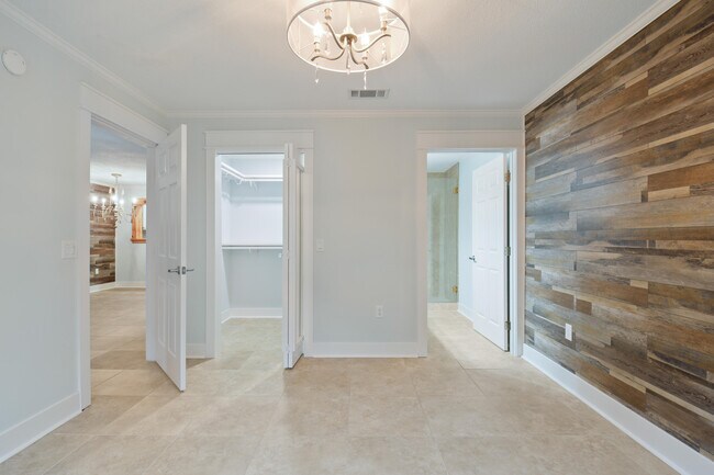 Building Photo - 4276 Calinda Ln