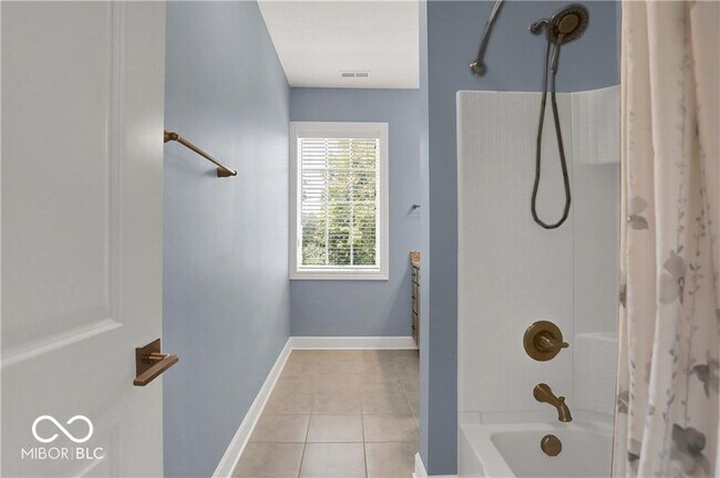 Building Photo - 12167 Silvara Ct