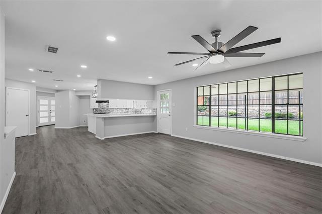 Building Photo - 5155 Briarwood Ln