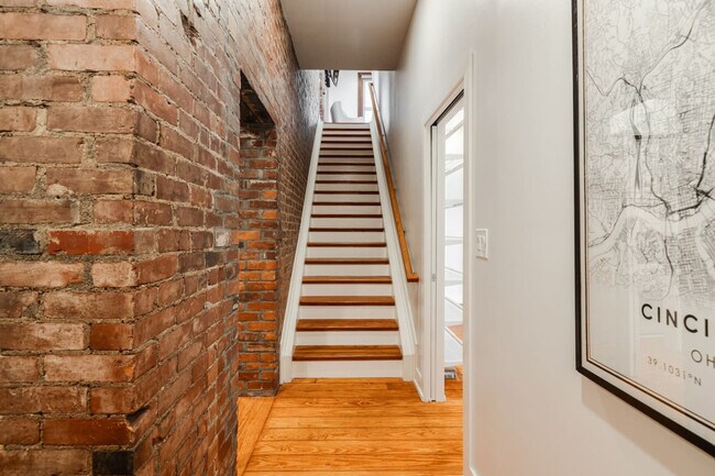 Building Photo - 1201 Jackson St