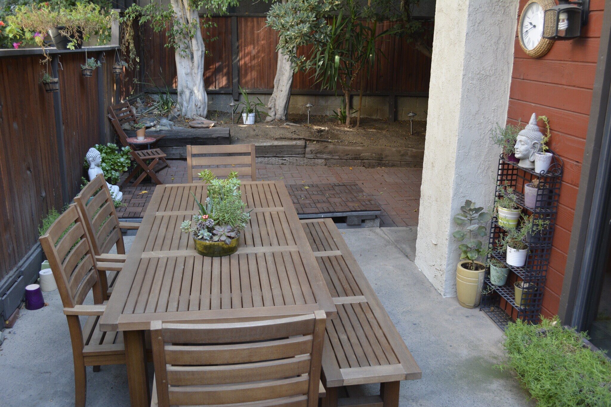 Building Photo - 1244 Valley View Rd