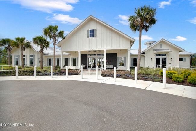 Building Photo - 151 Hillendale Cir