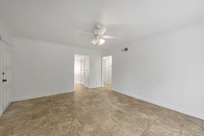 Building Photo - 1772 De Marietta Ave