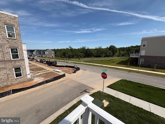 Building Photo - 14495 Leafhopper Dr