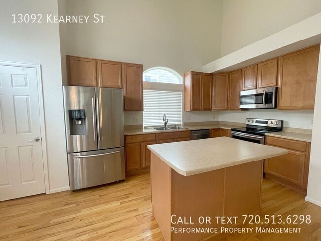 Building Photo - 13092 Kearney St