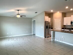Building Photo - 10379 Alder Green Dr