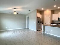 Building Photo - 10379 Alder Green Dr