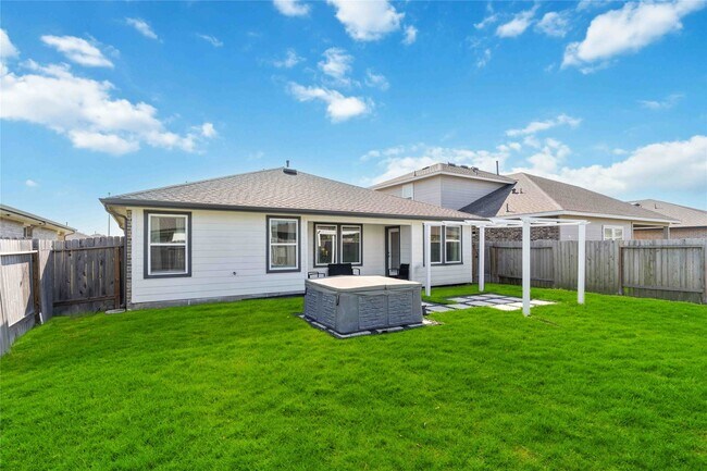 Building Photo - 7826 Cattleman Vly Dr