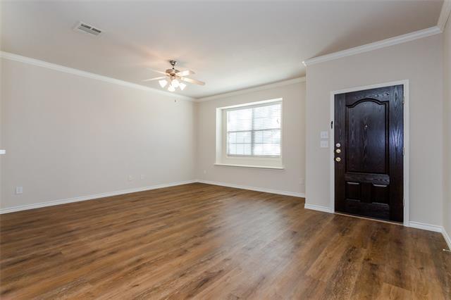 Building Photo - 5928 Round Up Ln