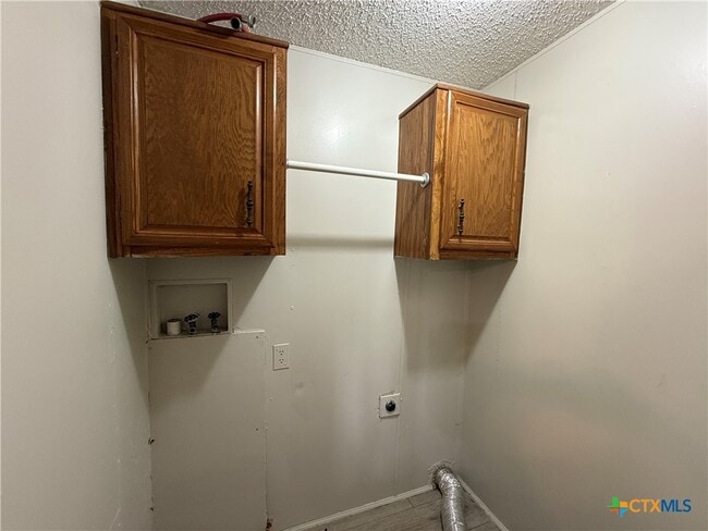 Building Photo - 1045 Ferryboat Ln