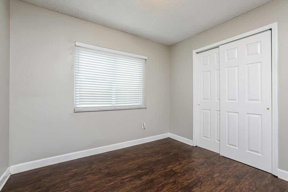 Building Photo - 1009 Black Willow Dr