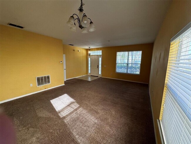 Building Photo - 1111 Hacienda Cir