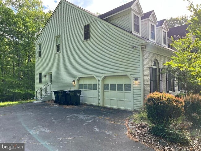Building Photo - 7808 Hill House Ct