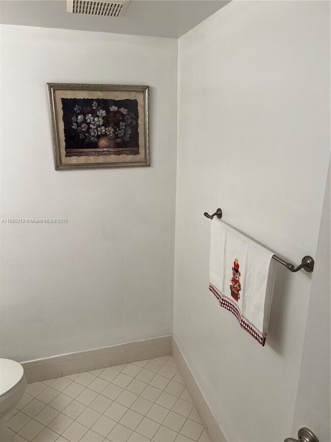 Building Photo - 12550 SW 15th St