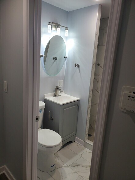 Building Photo - 3118 N Central Park Ave