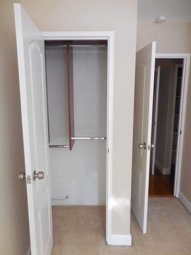 Closet - 101 Jackson Ave