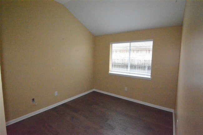 Building Photo - 9131 Knightsland Trail