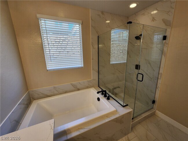 Building Photo - 2209 Fish Hawk St