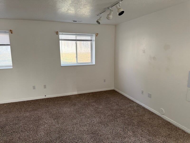 Building Photo - 2330 N 380 W St