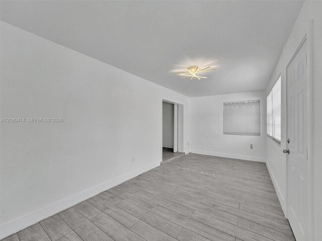 Building Photo - 2446 Fillmore St