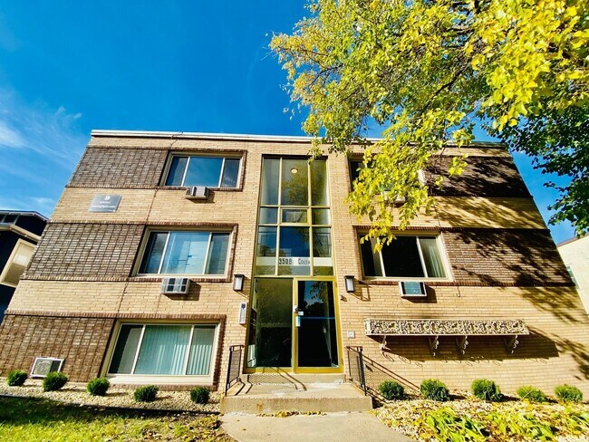 Primary Photo - 3508 Colfax Ave S