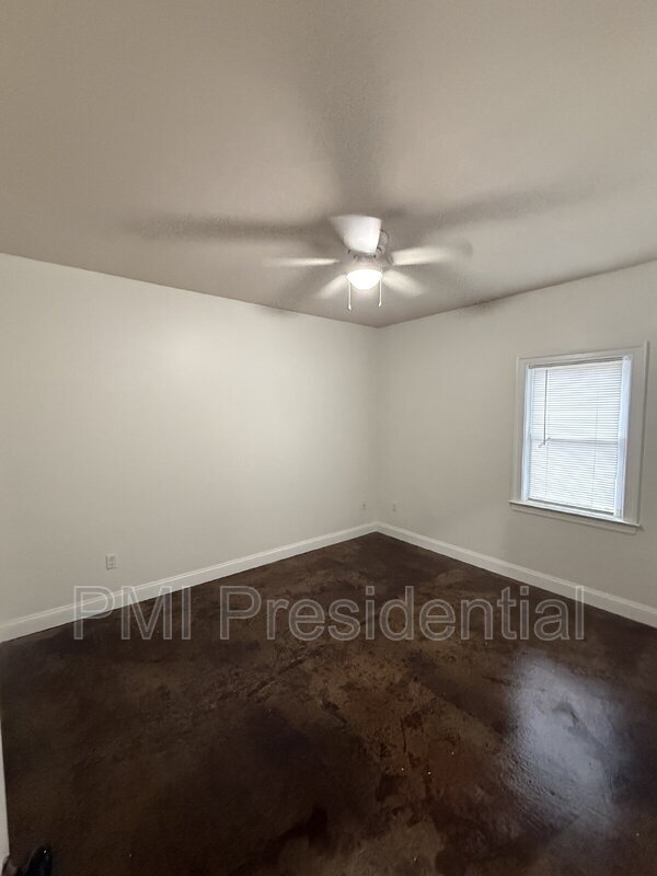 Building Photo - 1107 N 27th St
