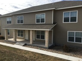Building Photo - 2313 Sailing Way N