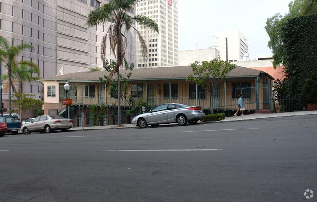 Building Photo - Las Lomitas Apartments