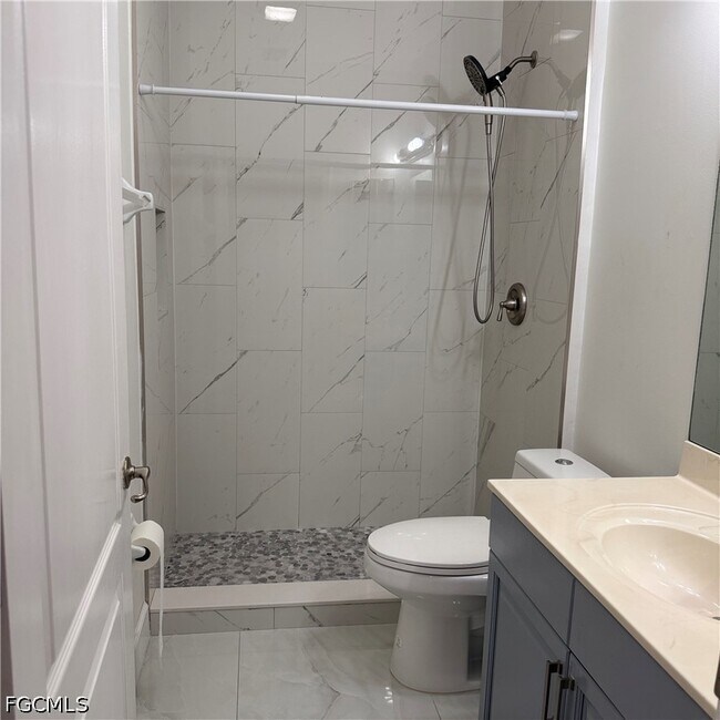 Building Photo - 9561 Blue Stone Cir
