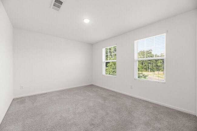 Building Photo - 3603 Admiralty Dr