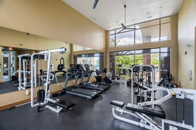 Building Photo - 10176 Park Meadows Dr