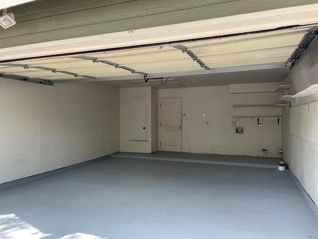 Building Photo - 10512 N Platt River Dr