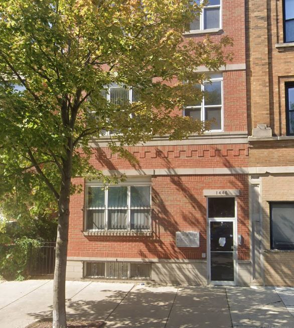 Primary Photo - 1446 N Leavitt St