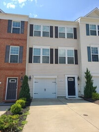 Building Photo - 3-Story Townhouse with Attached Garage in ...