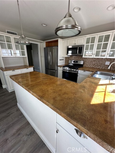 Building Photo - 1414 Vallejo Dr