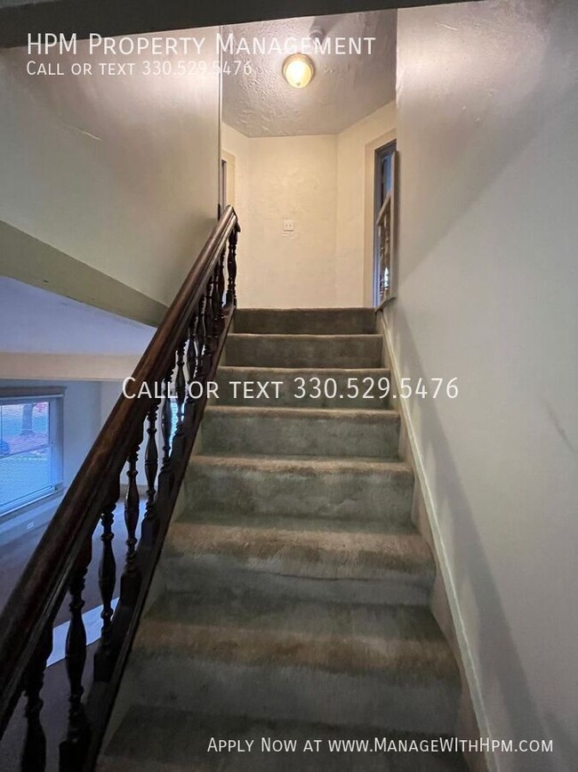 Building Photo - Call 330-529-5476 To Schedule Showing! Mov...