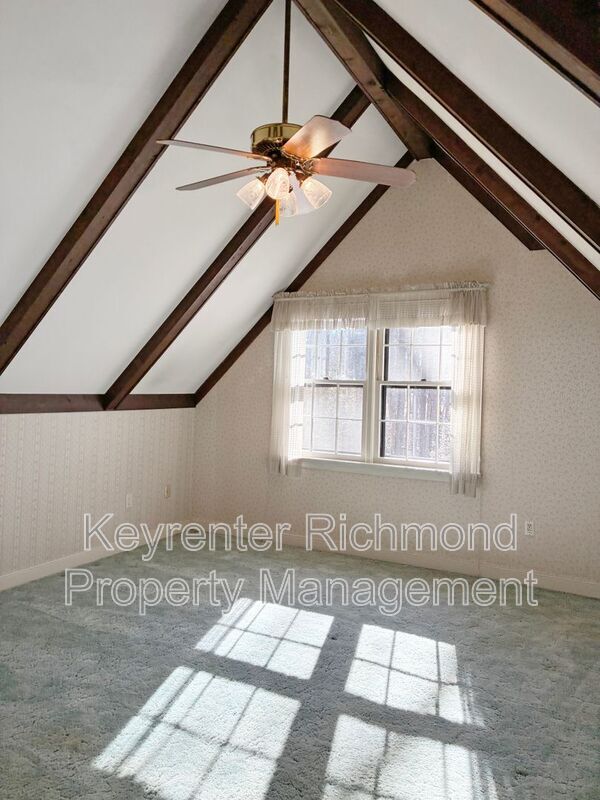 Building Photo - 1818 State Rte 635