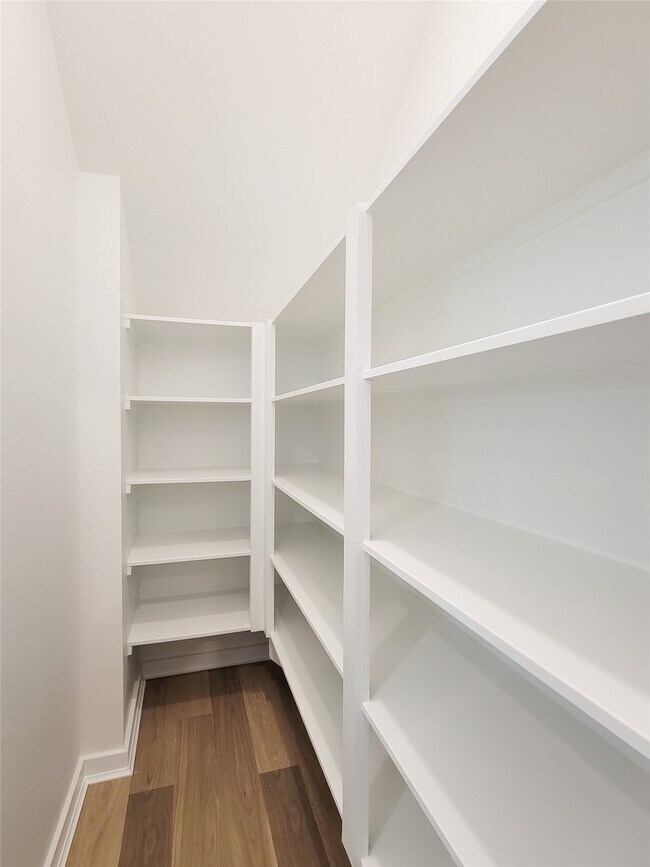 Building Photo - 19730 Riverbed Ln