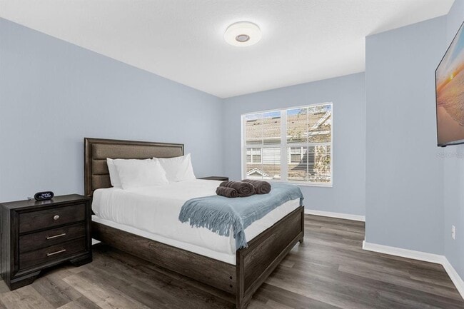 Building Photo - 4013 Venetian Bay Dr