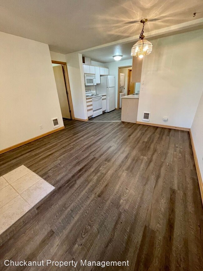 Building Photo - 1 br, 1 bath House - 4242 Wintergreen Circ...