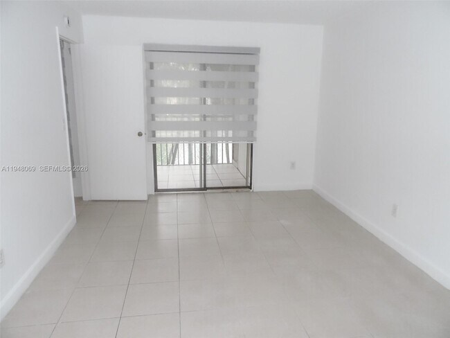 Building Photo - 900 Constitution Dr