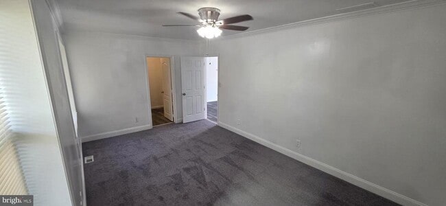 Building Photo - 107 River Rd Dr