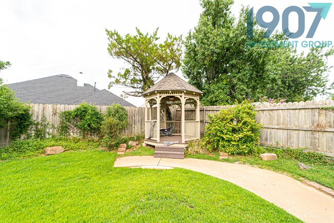 Building Photo - 4405 Manchester Ct