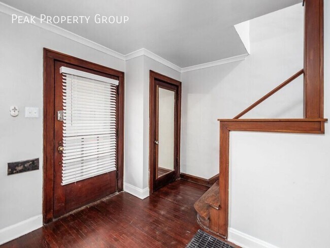 Building Photo - 83 W. First Avenue-2 Bedroom