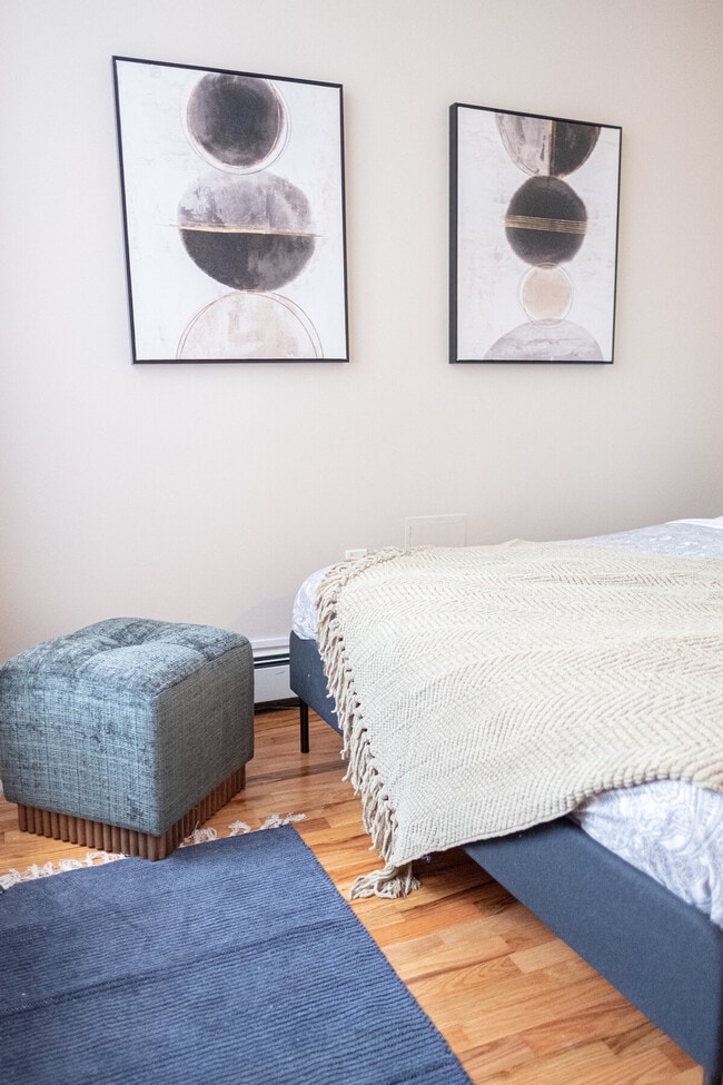 Building Photo - 245 W 113th St