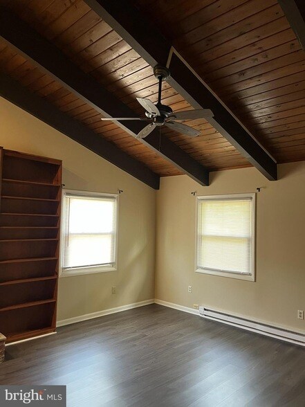 Building Photo - 3511 Madonna Ln