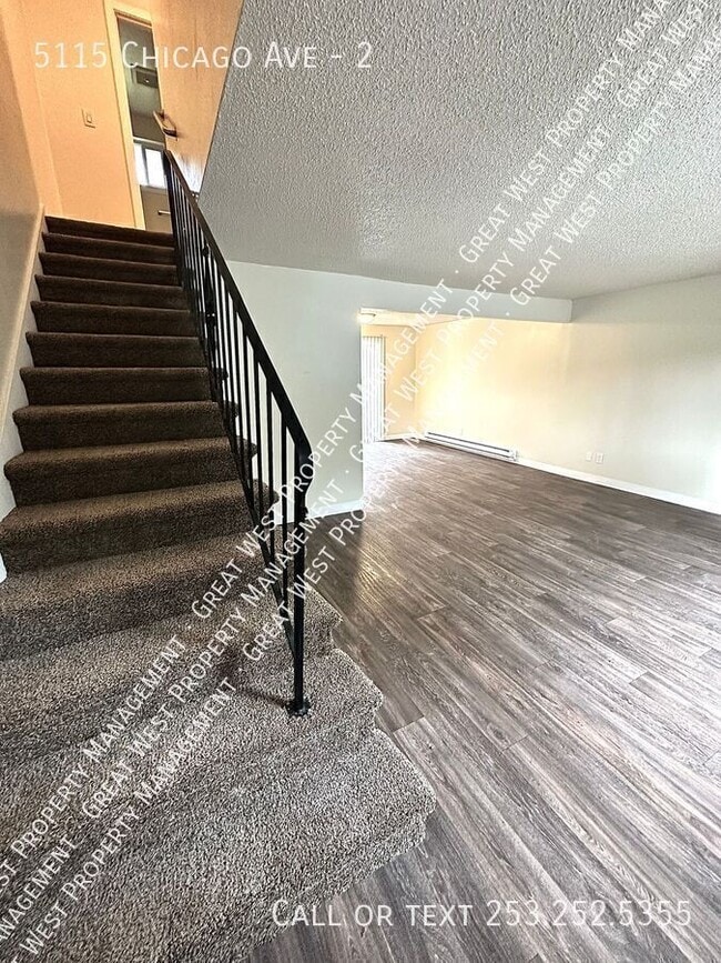 Building Photo - 5115 Chicago Ave SW