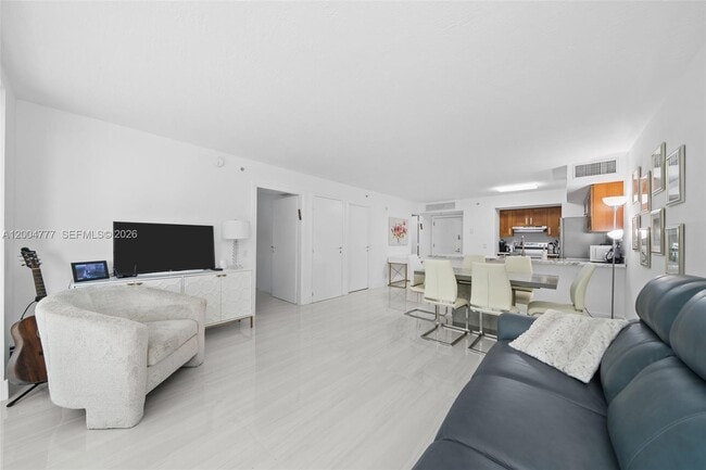 Building Photo - 9499 Collins Ave