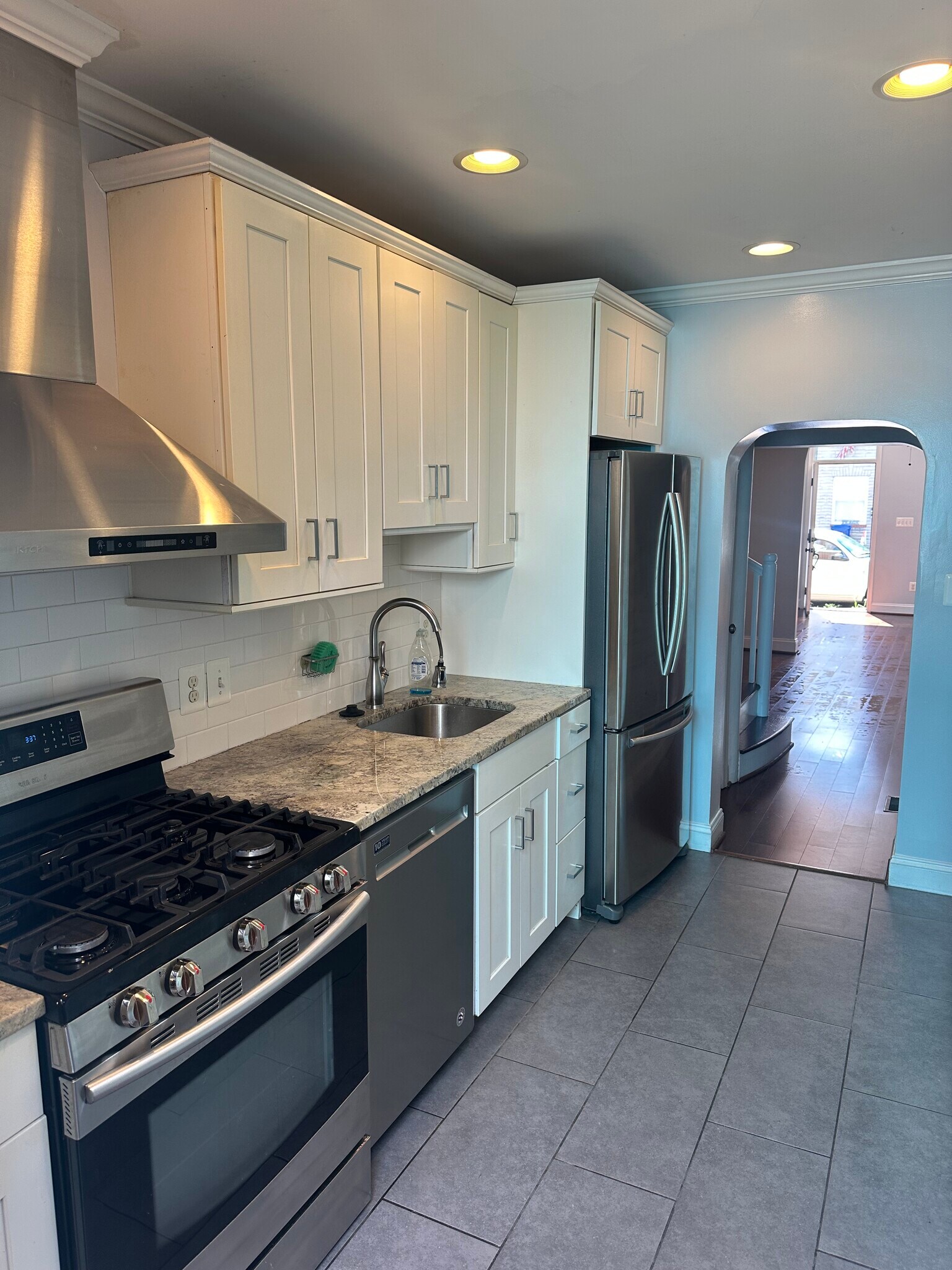 Kitchen view 2 - 413 S Washington St